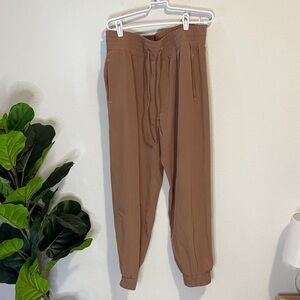 YPB by Abercrombie MotionTech HR Jogger